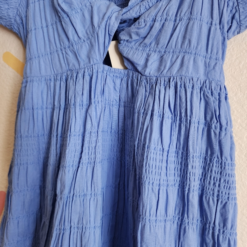 Universal Thread Light Blue Keyhole Ruffle Midi Dress - Picture 5 of 11